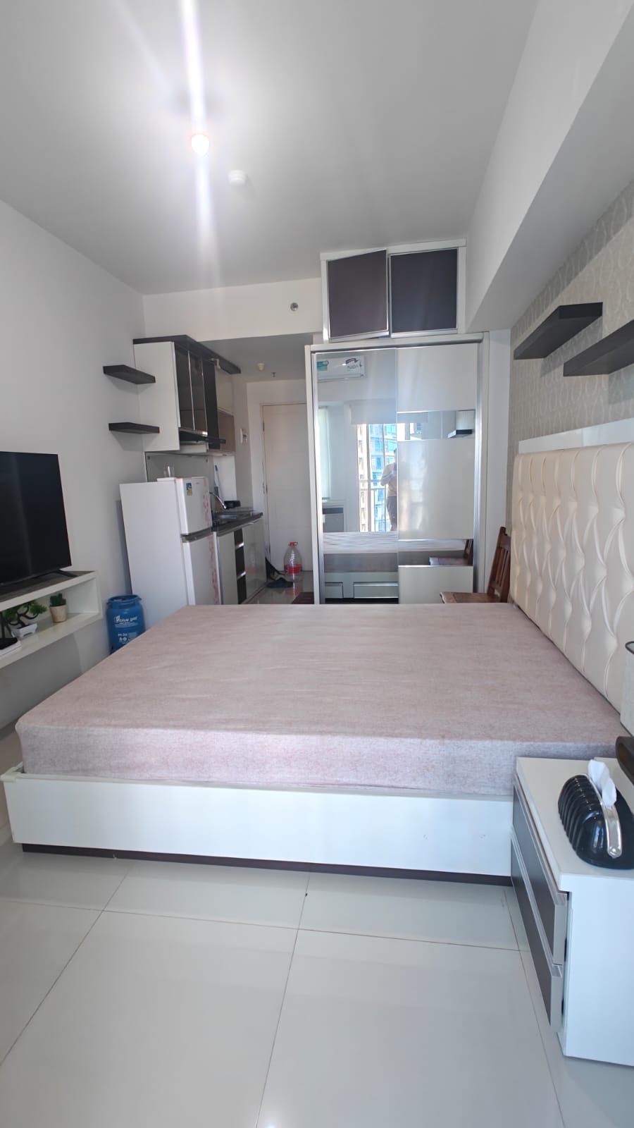 DISEWAKAN APARTMEN PAKUWON MALL (INCLUDE FURNISH & ELECTRONIC) - Dealkan