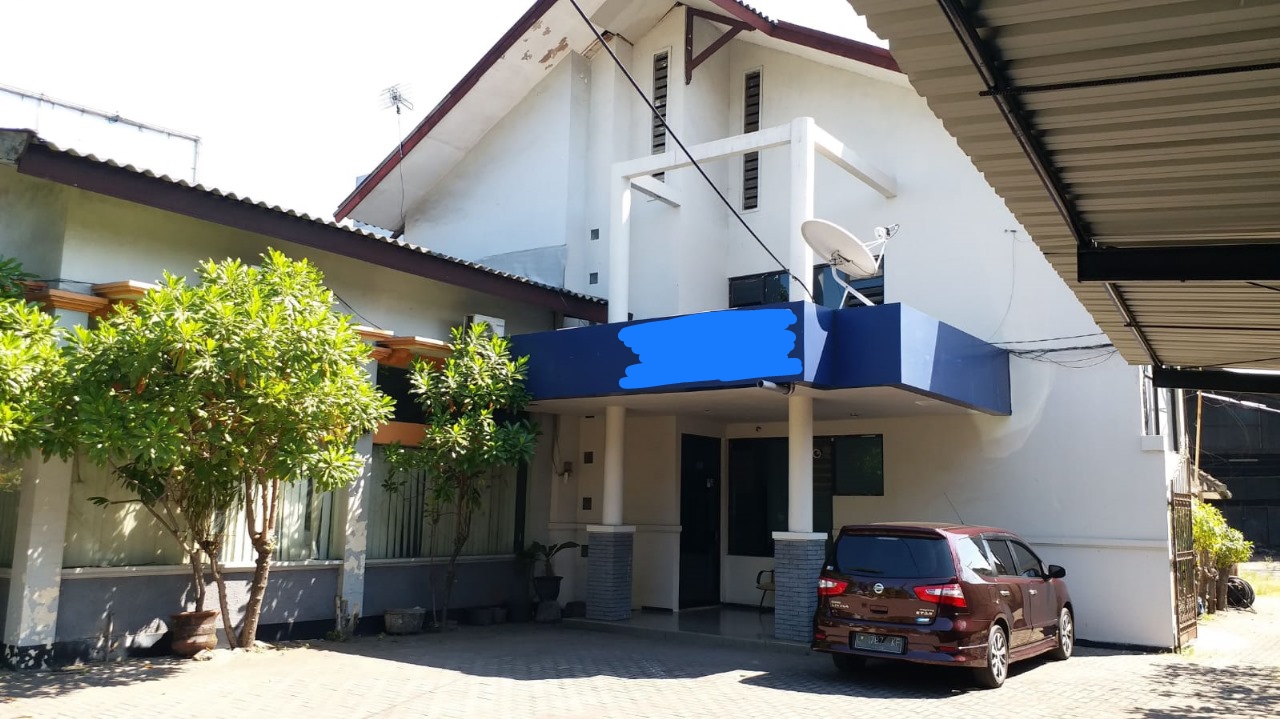Office Edisi 90an di Raya Prapen - Dealkan