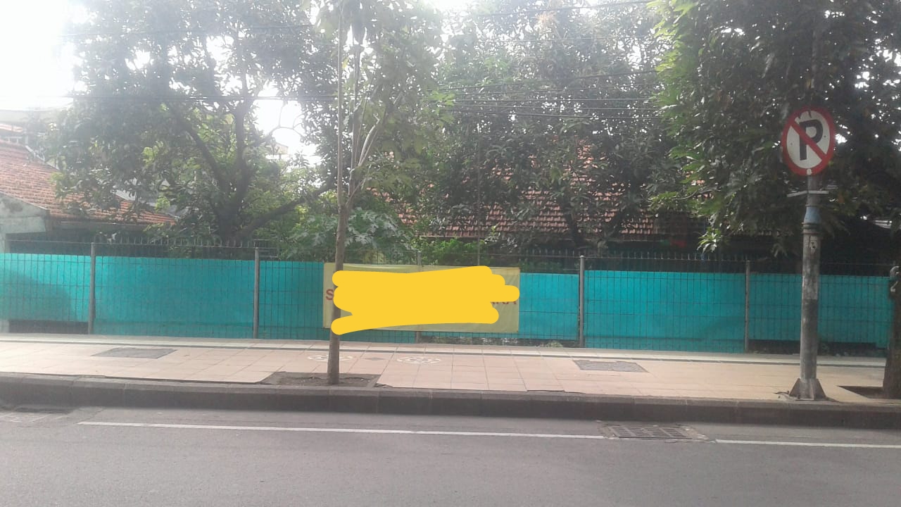 Rumah di Frontage Ahmad Yani - Seberang Royal Plaza - Dealkan