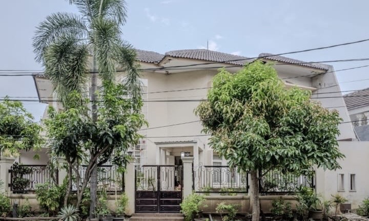 Dijual Rumah Hook Ketintang - Dealkan