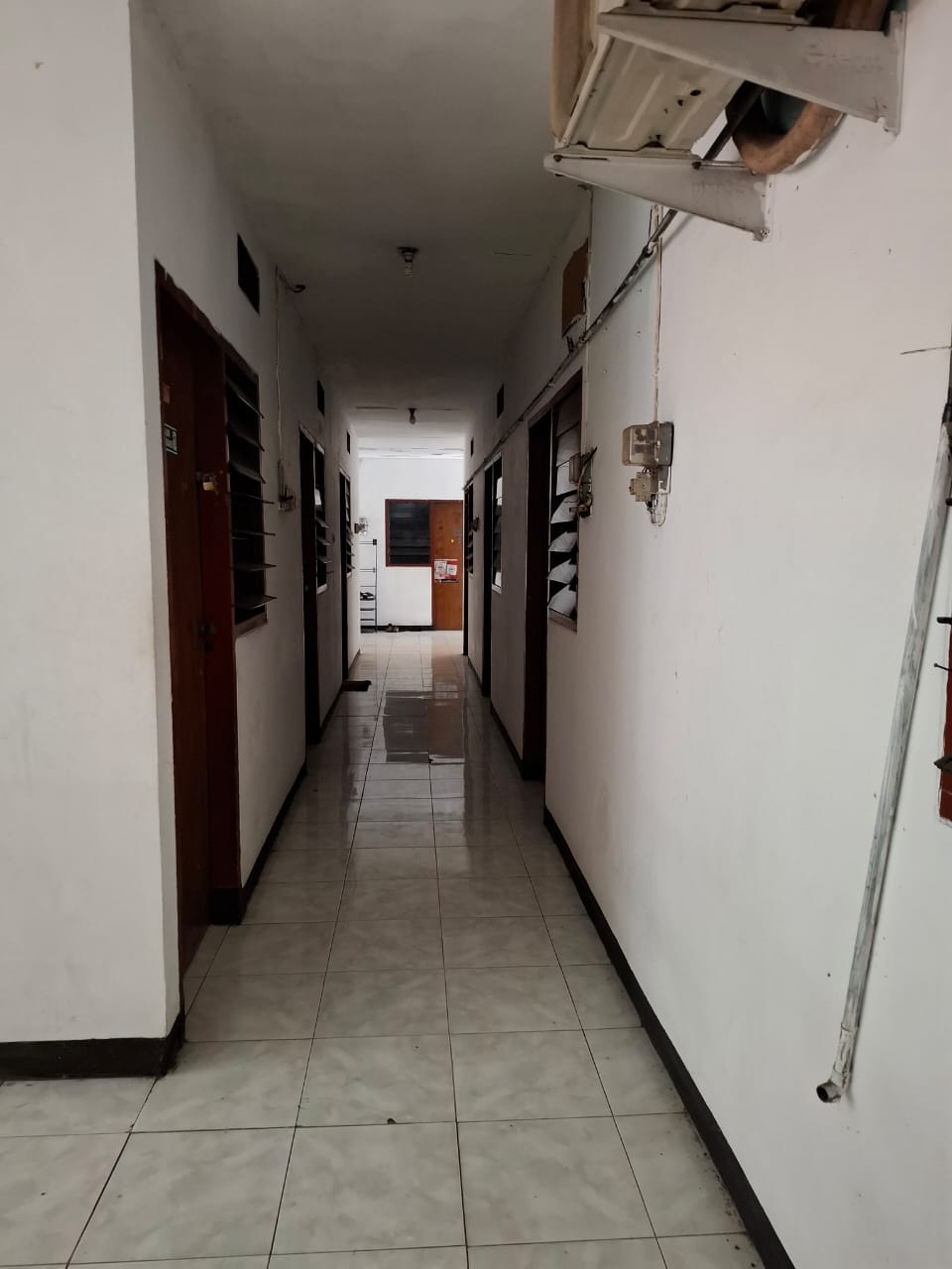 Gambar Kecil 1