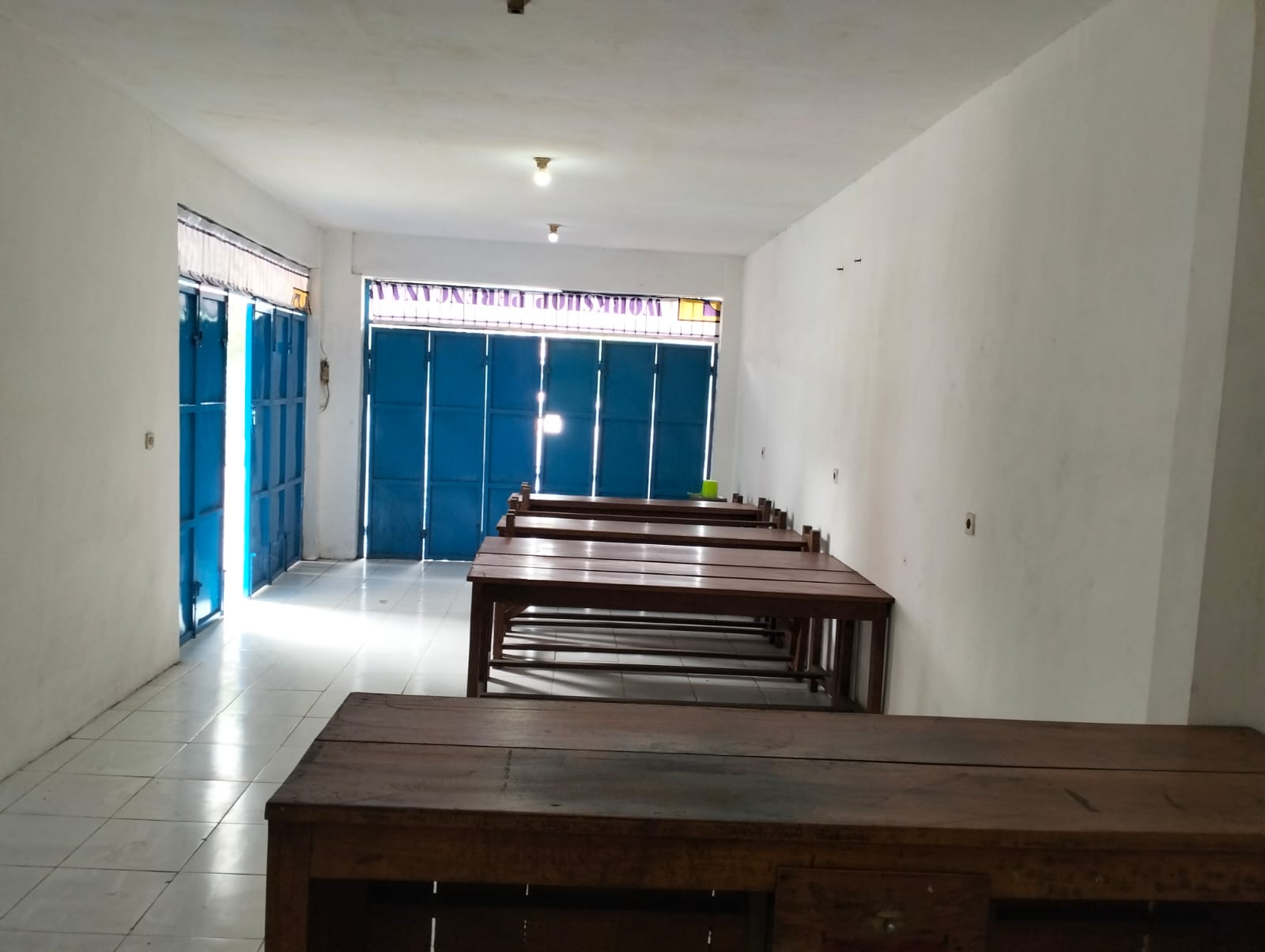 Gambar Kecil 1