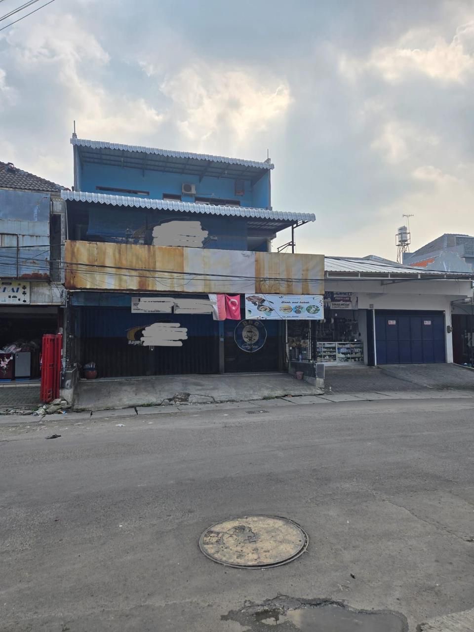 ruko manukan dijual - Dealkan