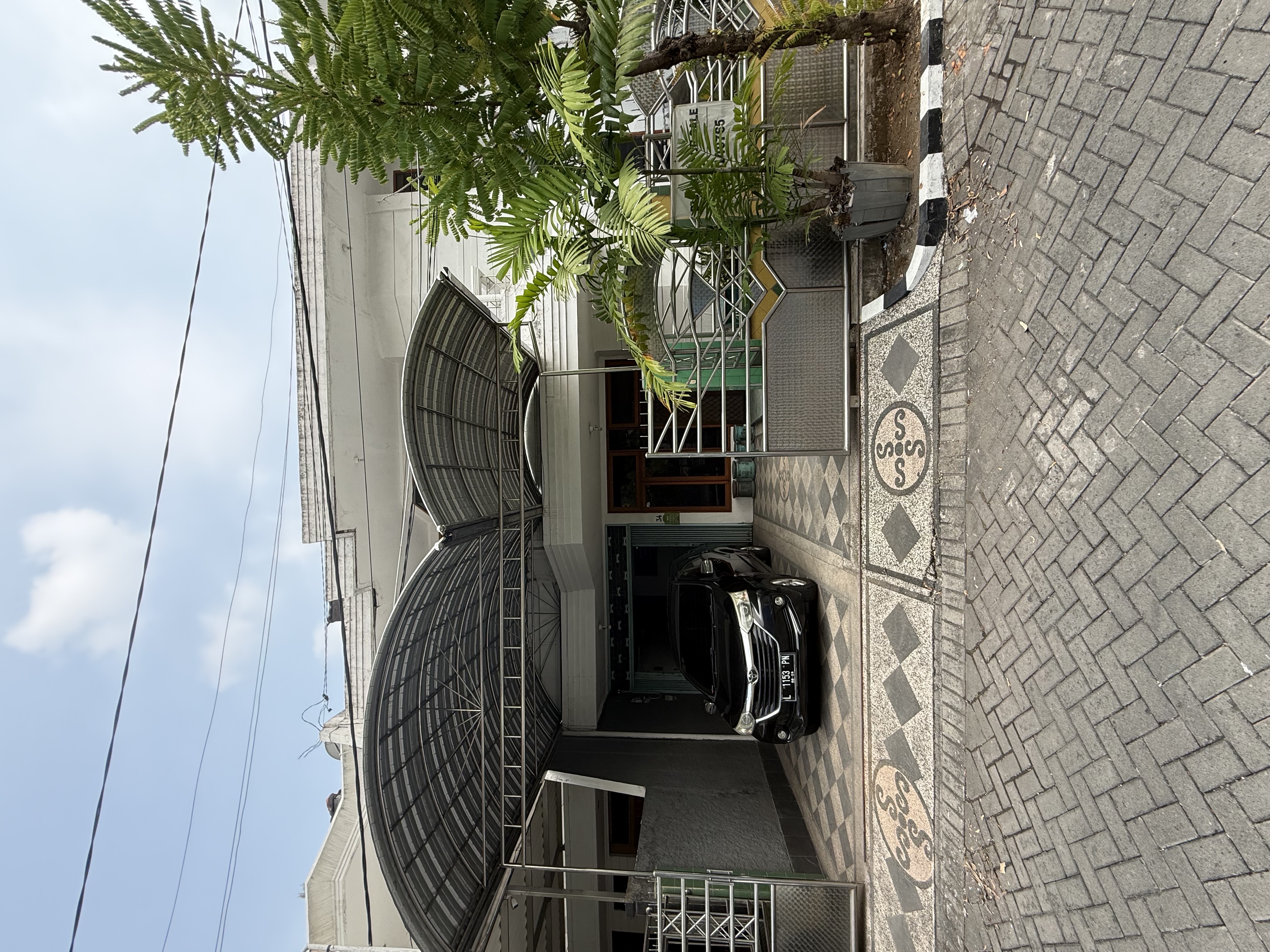 (2) rumah darmo permai dijual - Dealkan