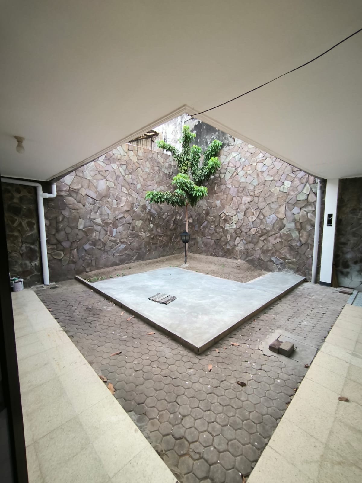 (4) rumah darmo permai disewakan - Dealkan