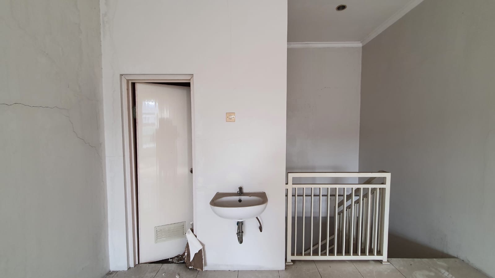 Detail Listing Properti Dealkan