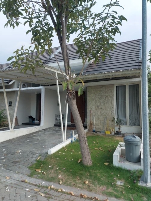 Northwest Rumah Siap Huni Disewakan - Dealkan