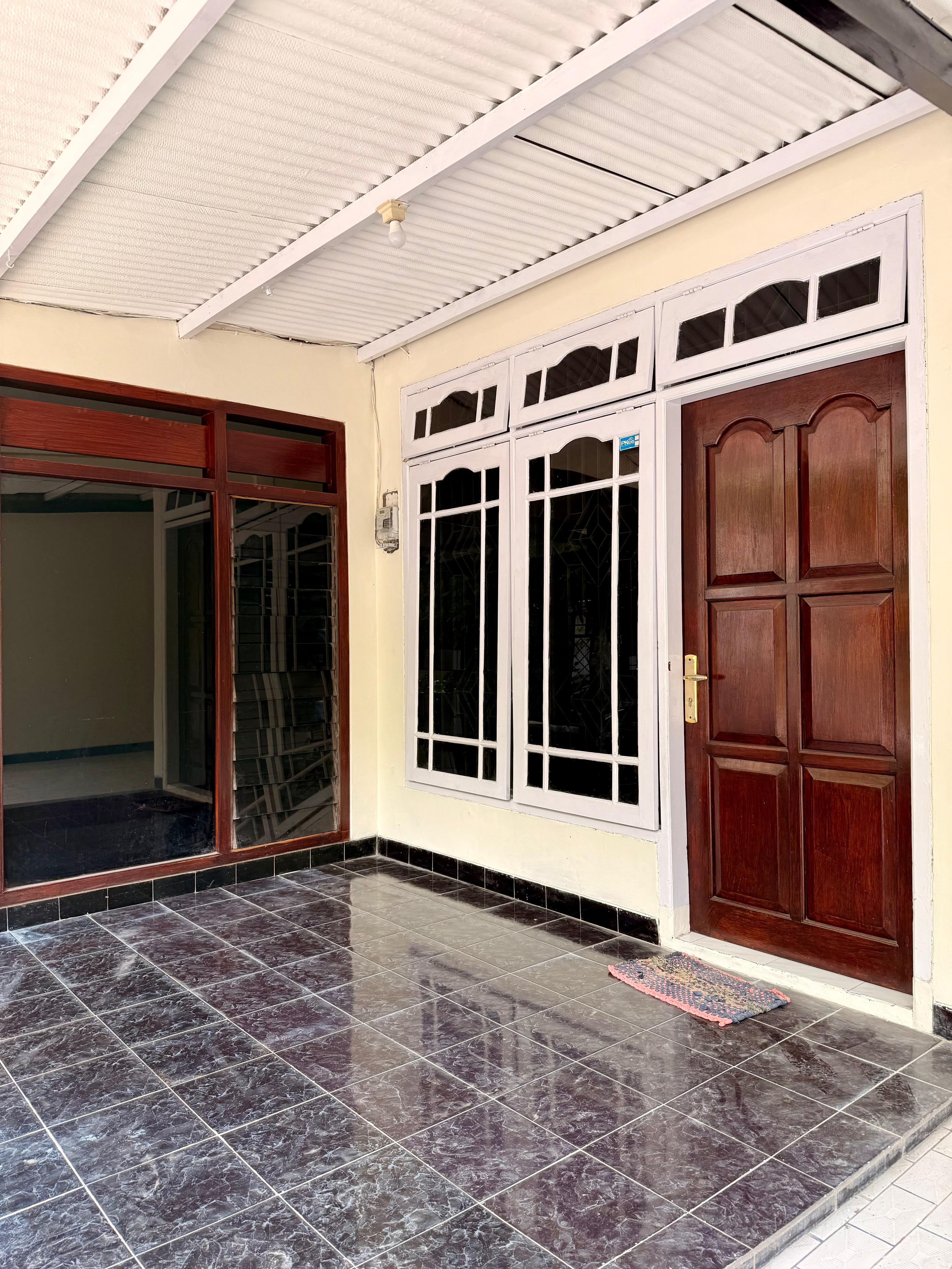 Sewa Rumah Taman Pondok Indah - Dealkan