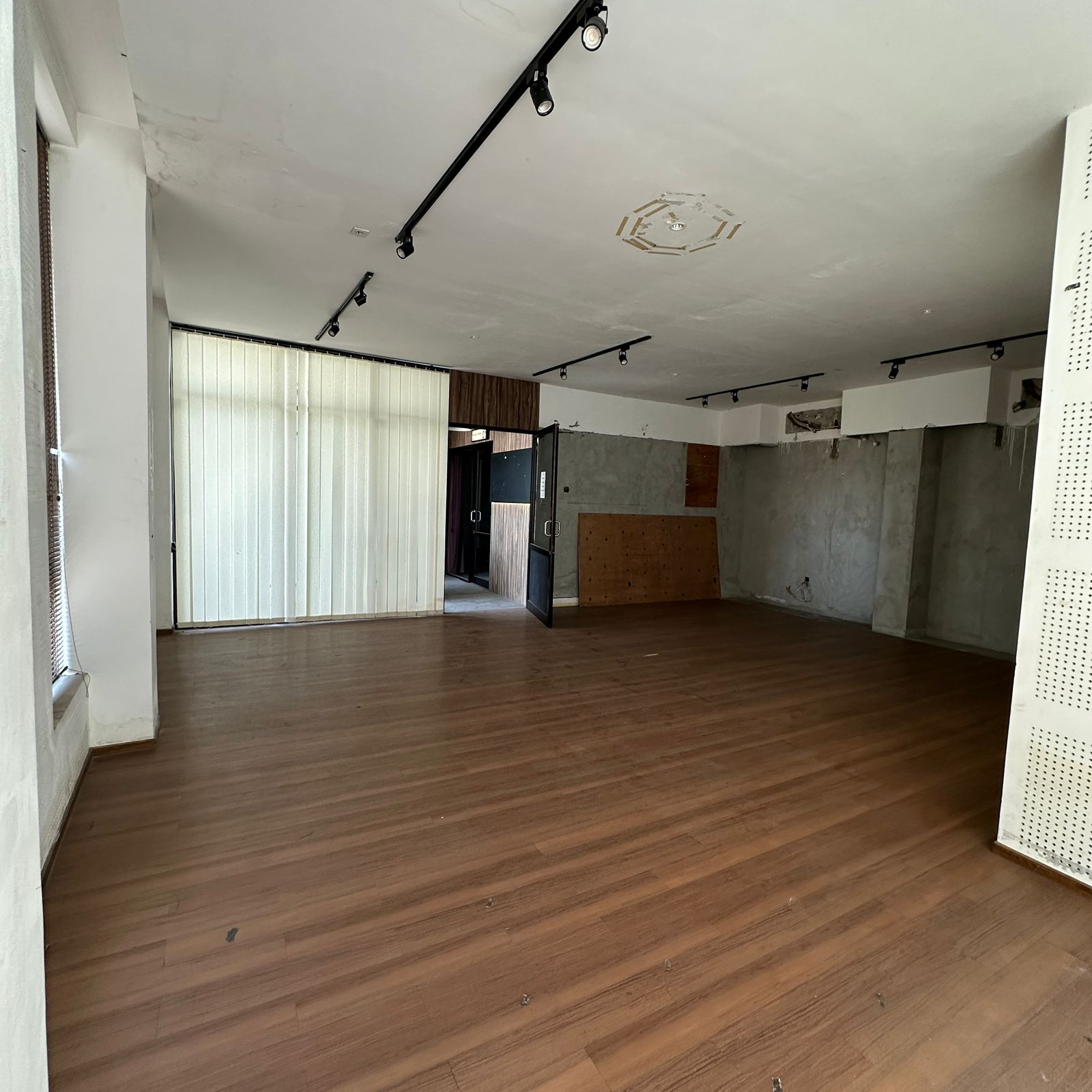 Detail Listing Properti Dealkan