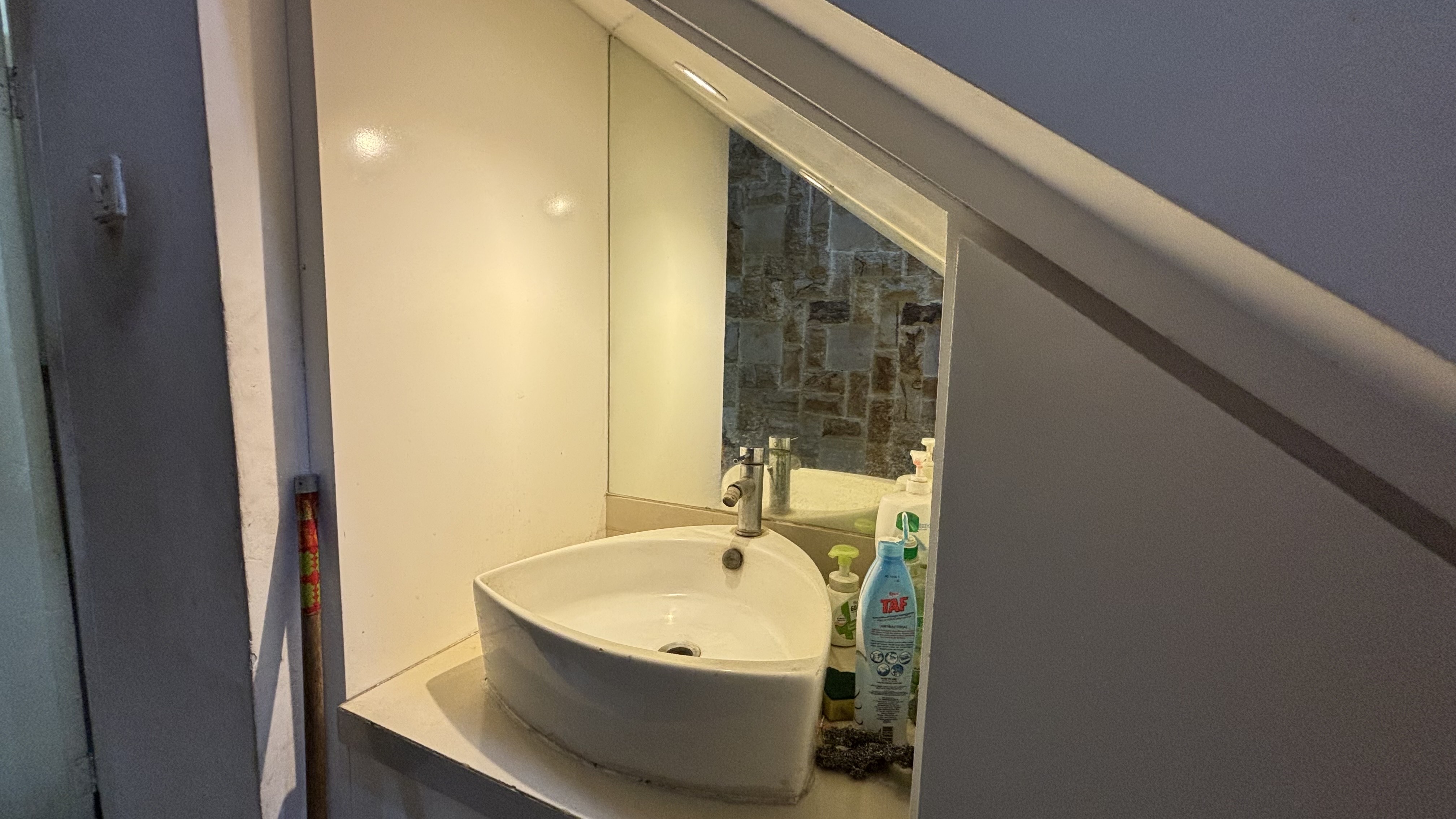 Detail Listing Properti Dealkan