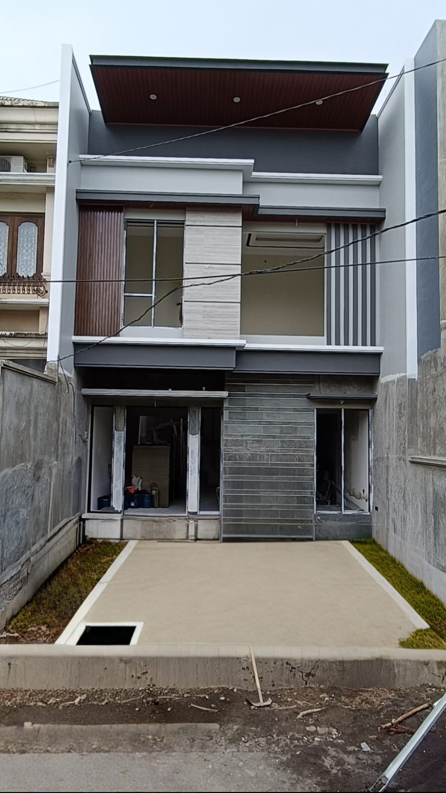 Rumah Araya baru gress, double way, minimalis konteporer - Dealkan