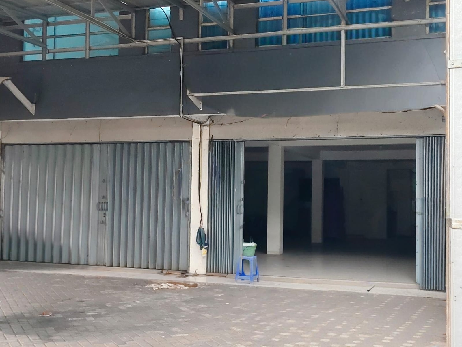 COCOK UNTUK USAHA, Ruko 3 tingkat 0 Jalan Raya Kenjeran - Dealkan