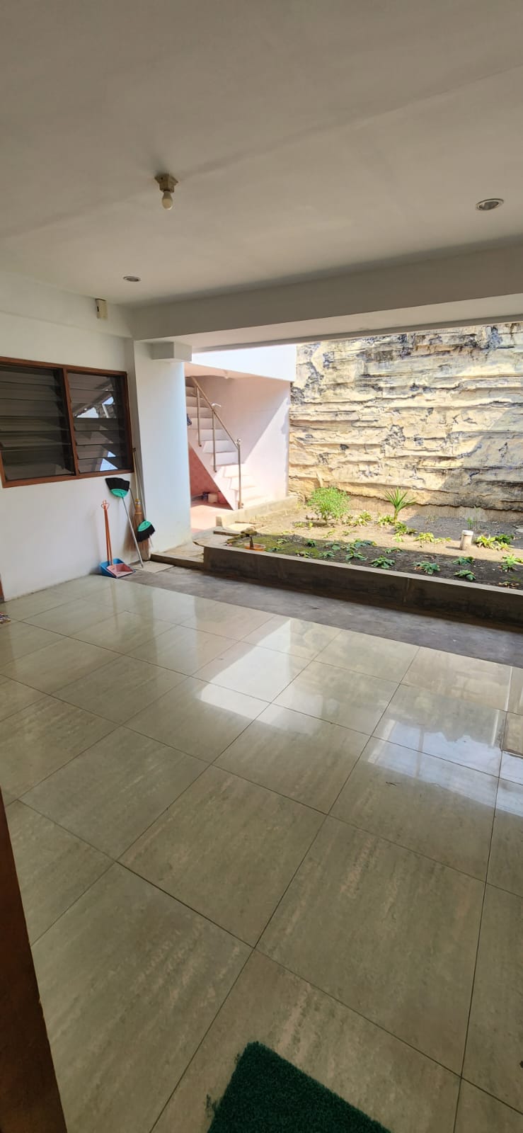 Detail Listing Properti Dealkan