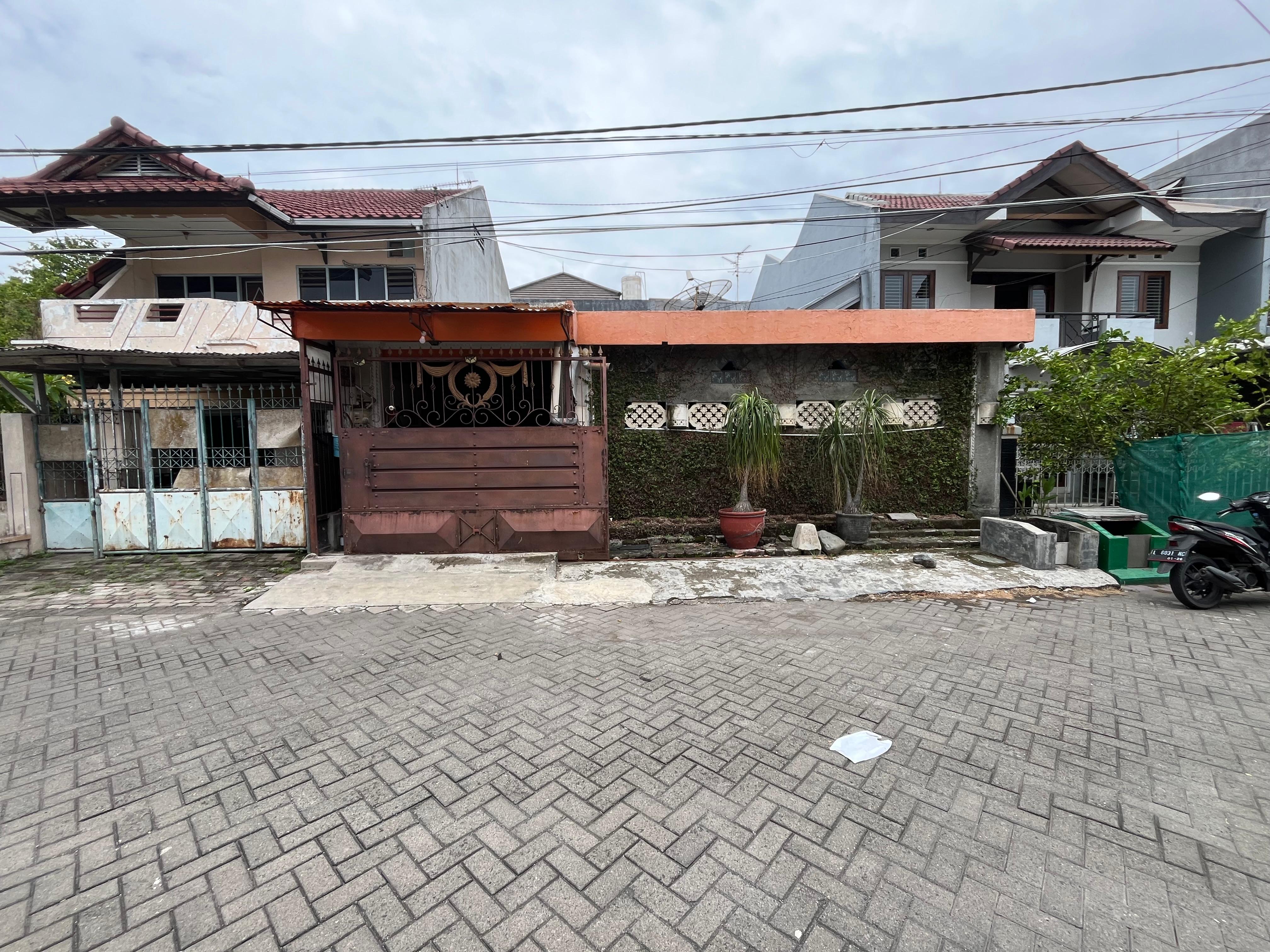 DIJUAL RUMAH SATELIT UTARA DEKAT DARMO BANYUURIP - Dealkan
