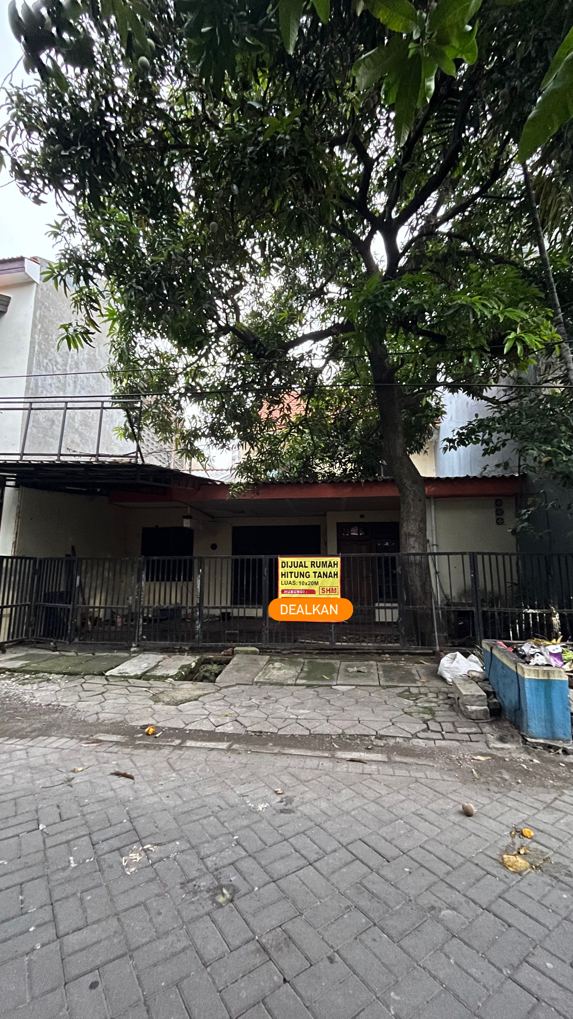 dijual Rumah hitung tanah di ketintang - Dealkan