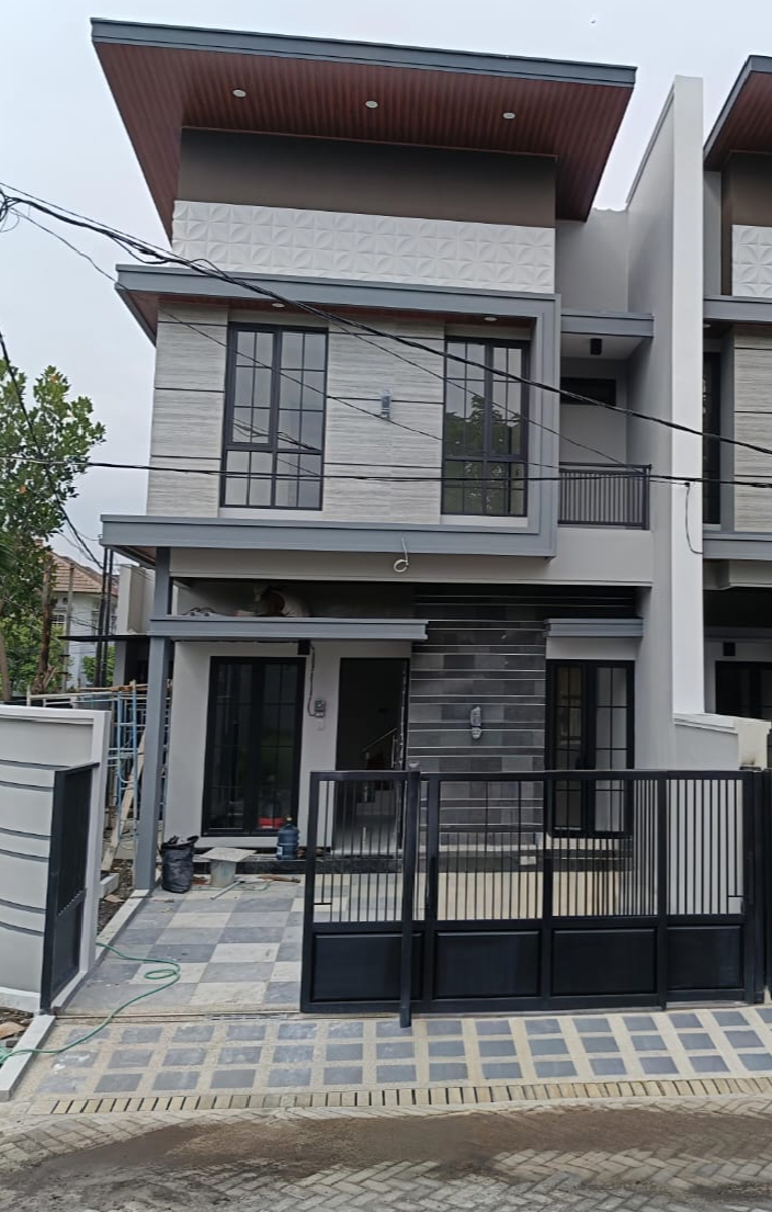 Dijual rumah baru Manyar - Dealkan