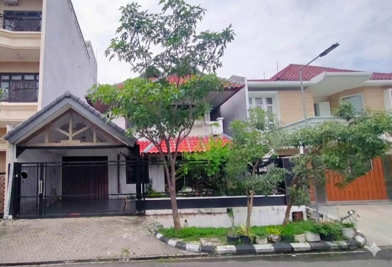 DIJUAL RUMAH SUTOREJO 2 LANTAISTRATEGIS DAN SANGAT LUAS - Dealkan