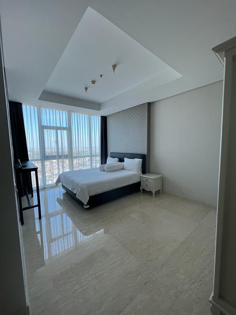 DIJUAL APARTEMENT CW (LUAS, MEWAH) TOWER VOILA FULL FURNISHED - Dealkan
