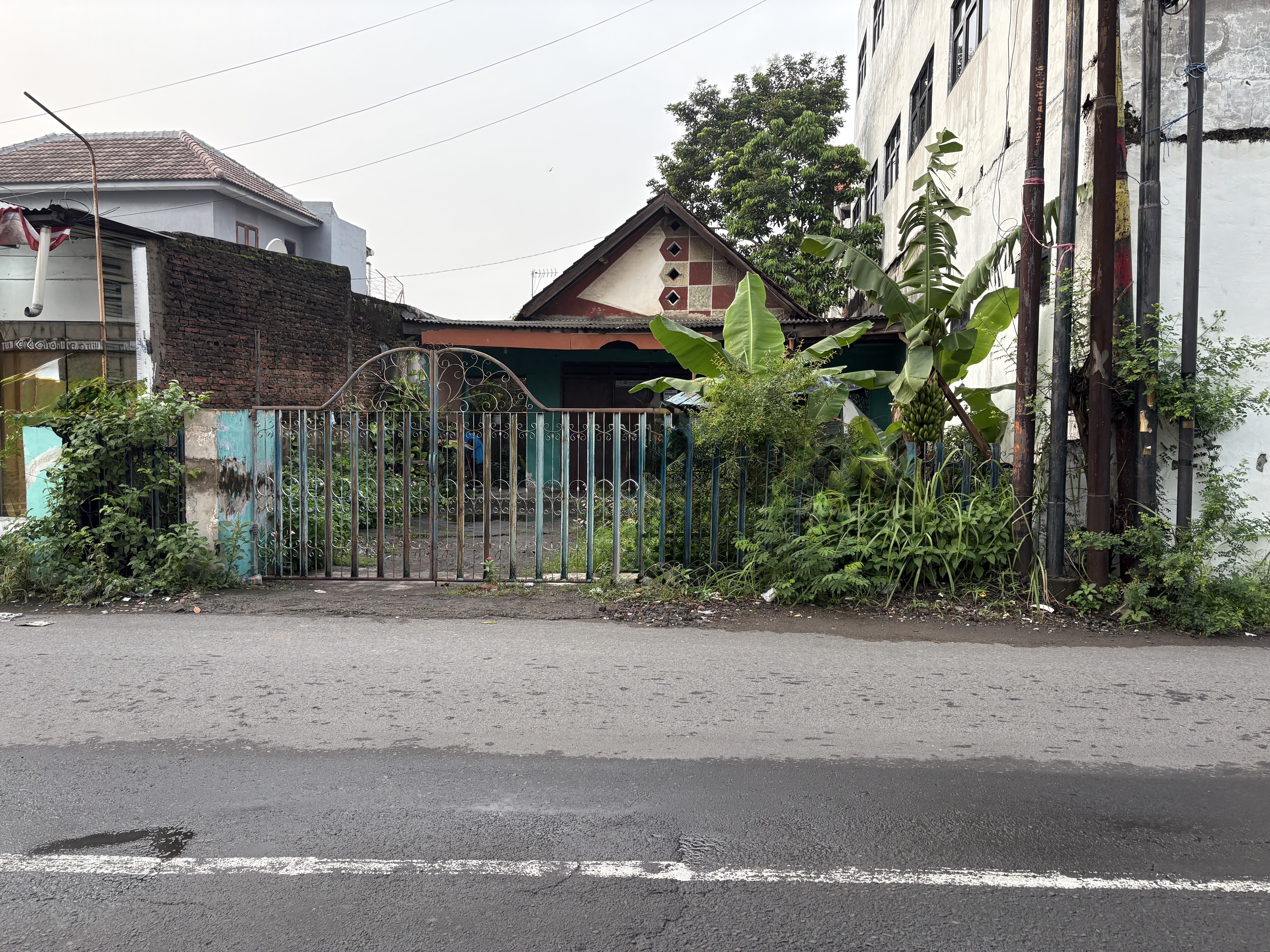 Rumah Hitung Tanah 0 Jalan Raya Siap Cuan, Dijual - Dealkan