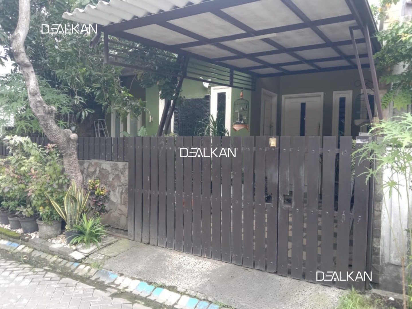 Detail Listing Properti Dealkan
