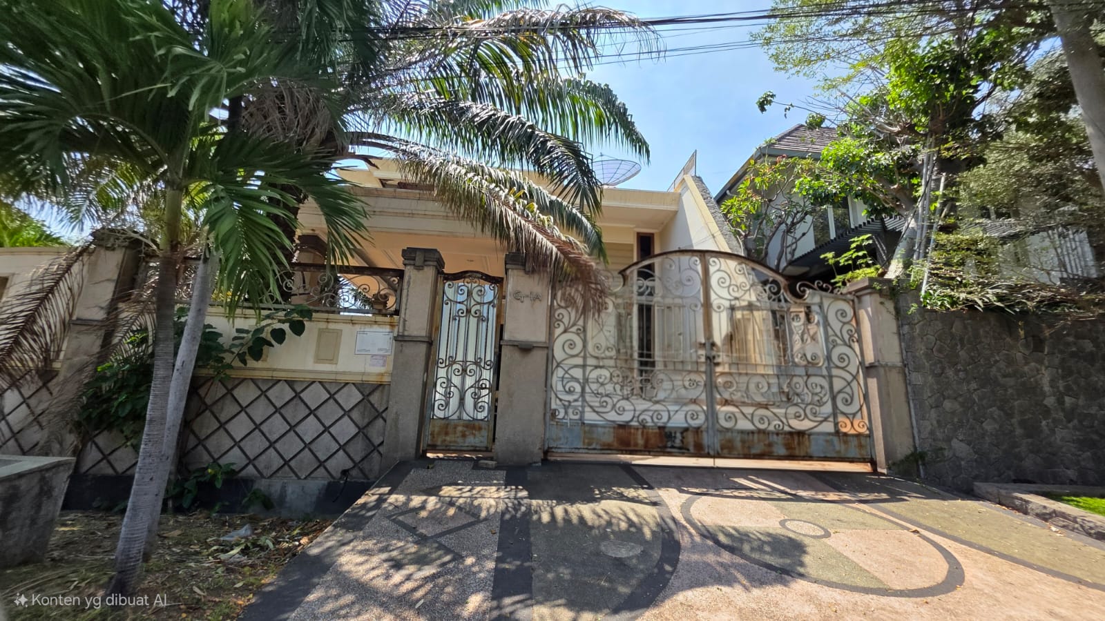 DIJUAL RUMAH MEWAH ARAYA 1 - Dealkan