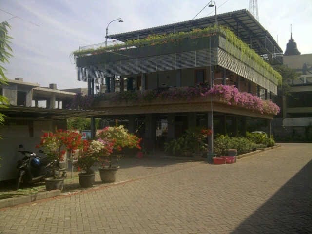 Dijual Kos Eksklusif 24 Kamar Sambikerep Surabaya Barat Parkir Luas - Dealkan