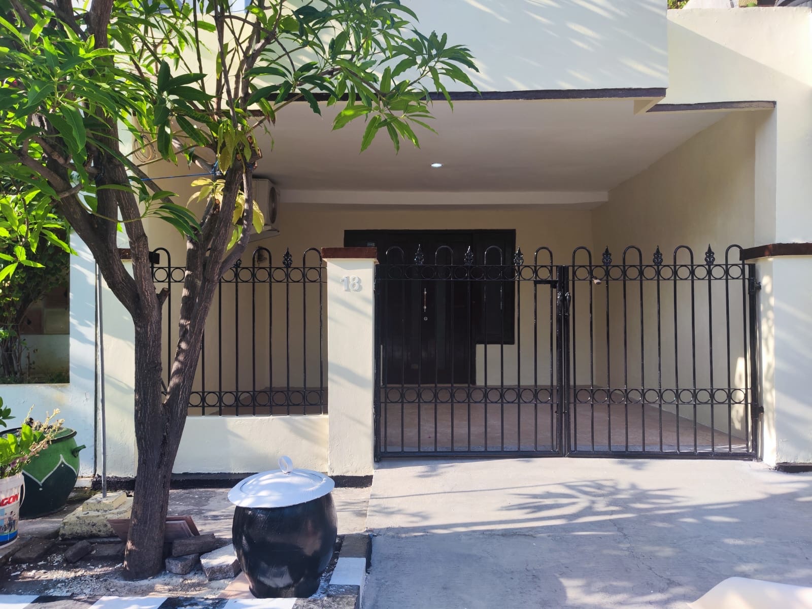 Disewakan Rumah Di Kalidami, Gubeng Bisa Akses Mobil - Dealkan