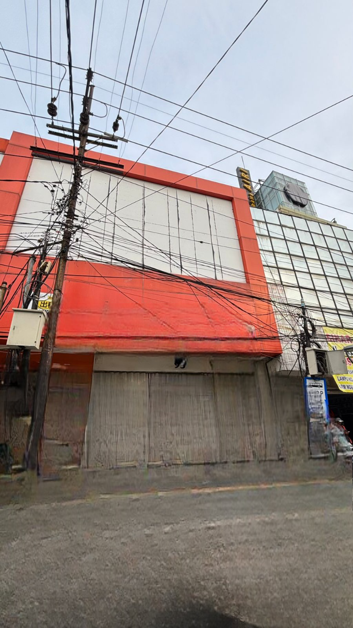 Disewakan Ruko Bekas Bank Di Pusat Kota Bisa digunakan untuk office - Dealkan