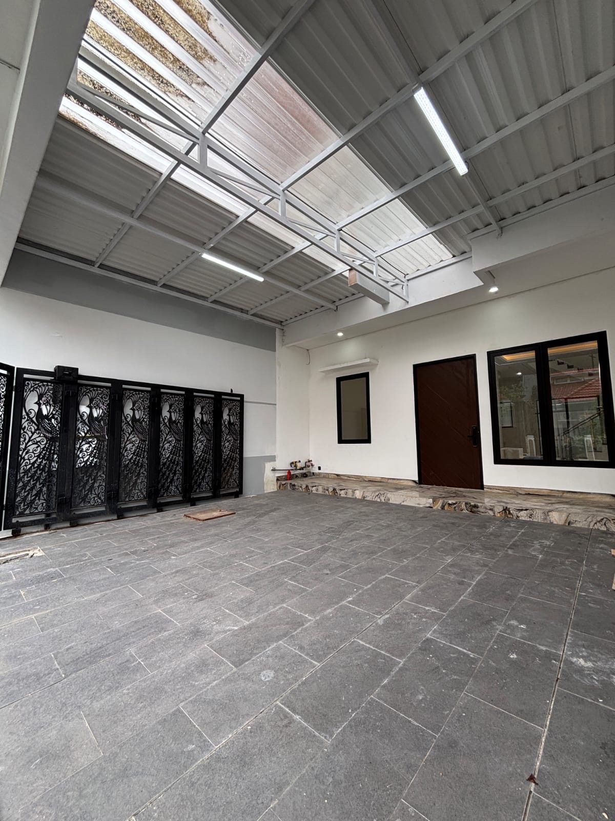 FOR SALE / DIJUAL RUMAH – Darmo Permai Timur (Area Favorit) - Dealkan