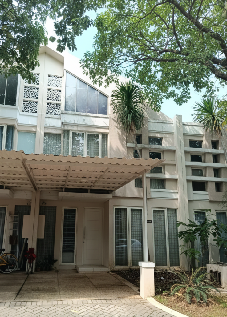 DISEWAKAN RUMAH FULL FURNISHED ZIMBALI COSTA, PAKUWON CITY - Dealkan