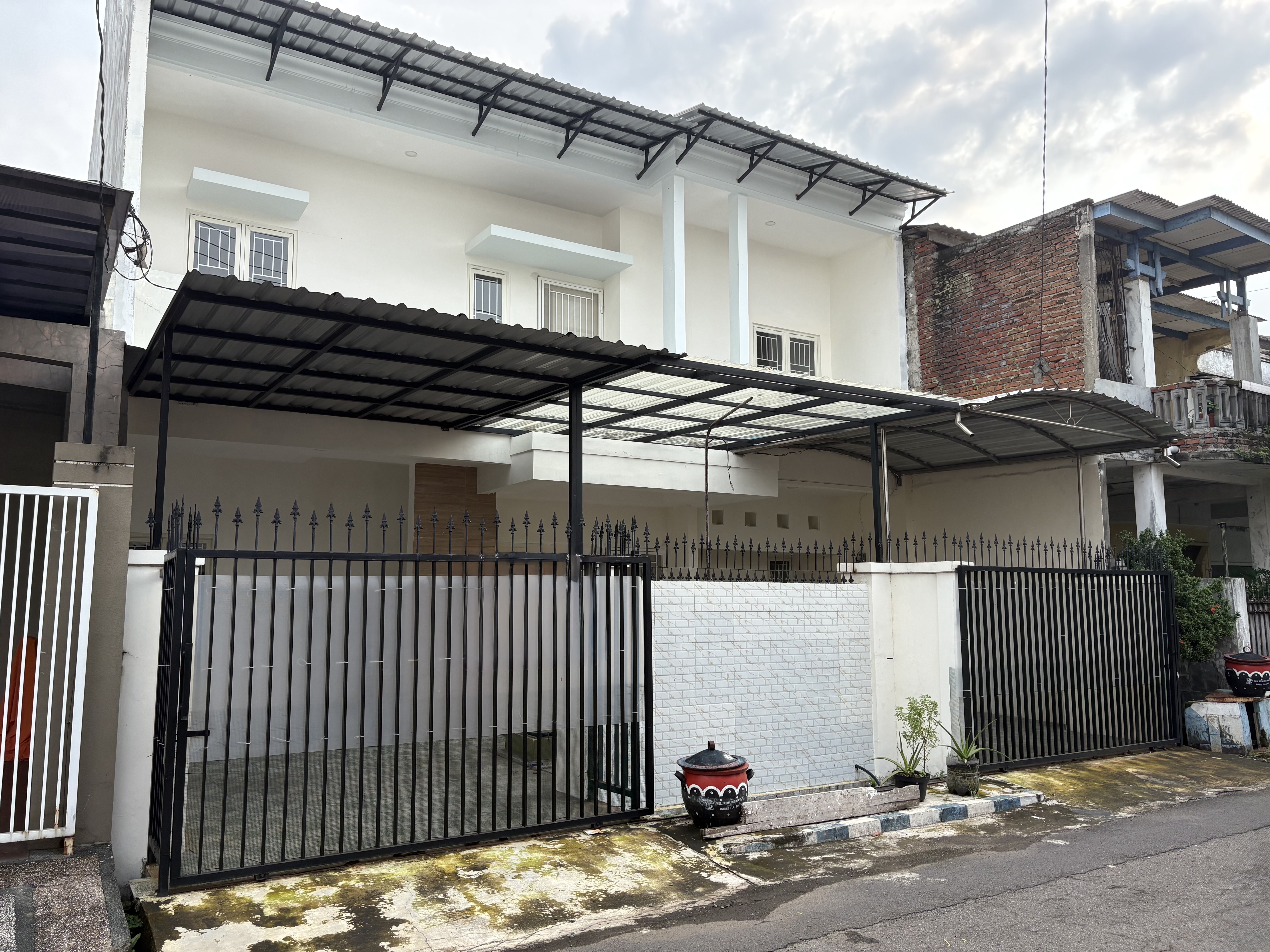 Dijual Rumah Siap Huni, Baruk Utara - Dealkan