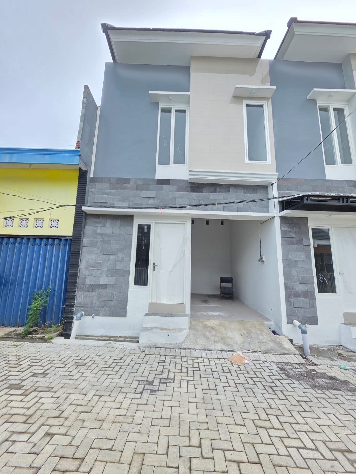 Dijual Rumah Baru Gress, Tambak Medayu - Dealkan