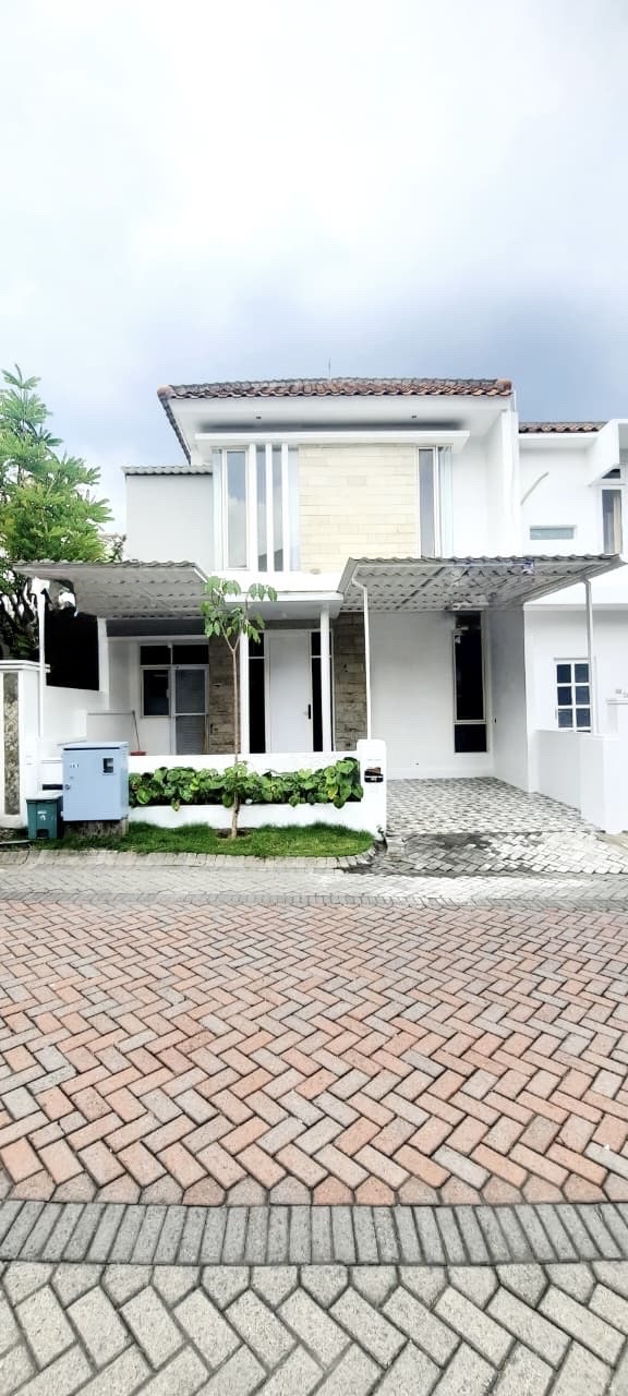 RUMAH TAMAN PUSPA RAYA CITRALAND DIJUAL BARU GRESS - Dealkan