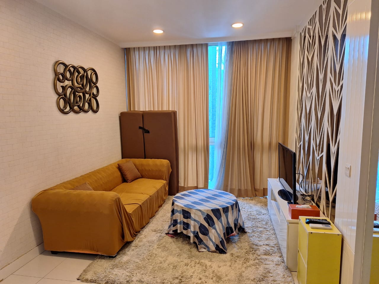 DISEWAKAN APARTEMEN CIPUTRA WORLD VIA 1BR LANTAI RENDAH✨ - Dealkan