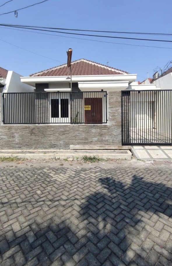 Dijual Rumah Baru Gress, Manyar Tirtoyoso - Dealkan