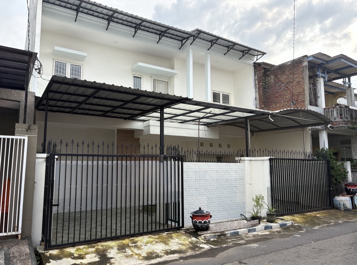 Rumah Disewakan Baru Renovasi, Baruk Utara - Dealkan