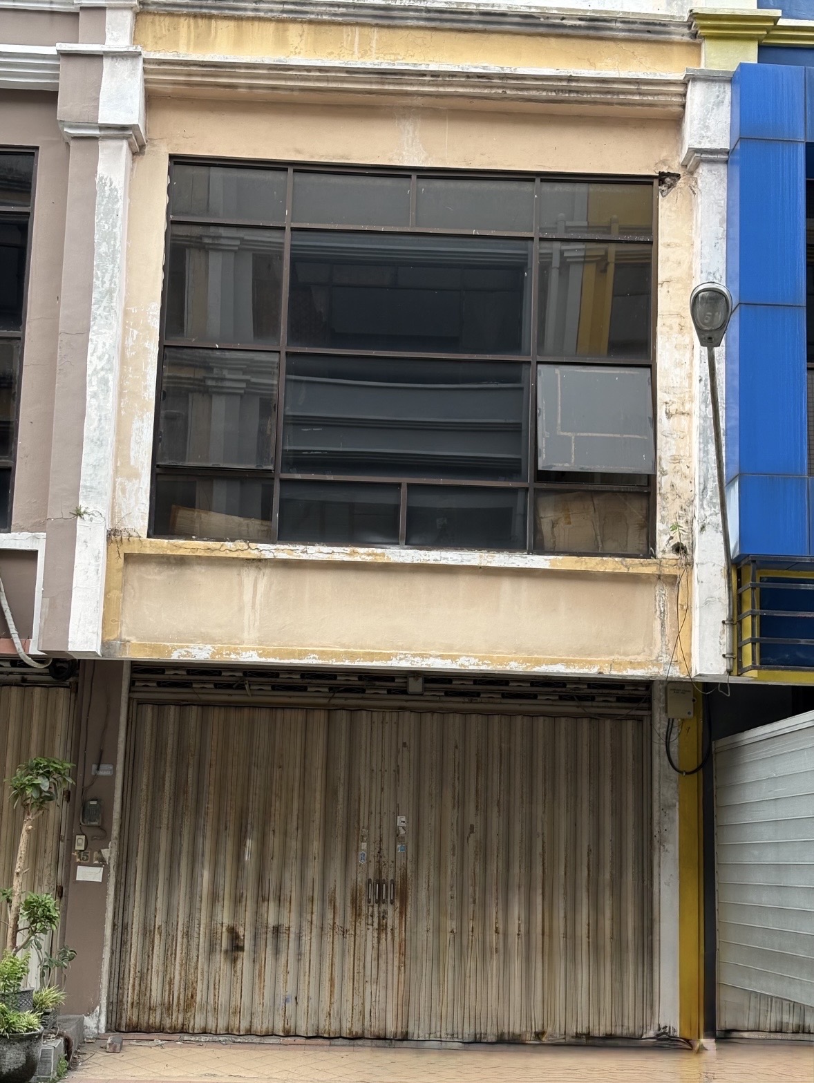 Disewakan Ruko Siap Cuan, Rungkut Megah Raya - Dealkan