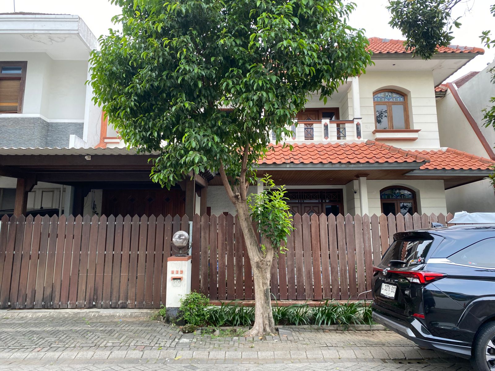 RUMAH CITRALAND INTERNATIONAL VILLAGE BAGUS TERAWAT SURABAYA BARAT - Dealkan