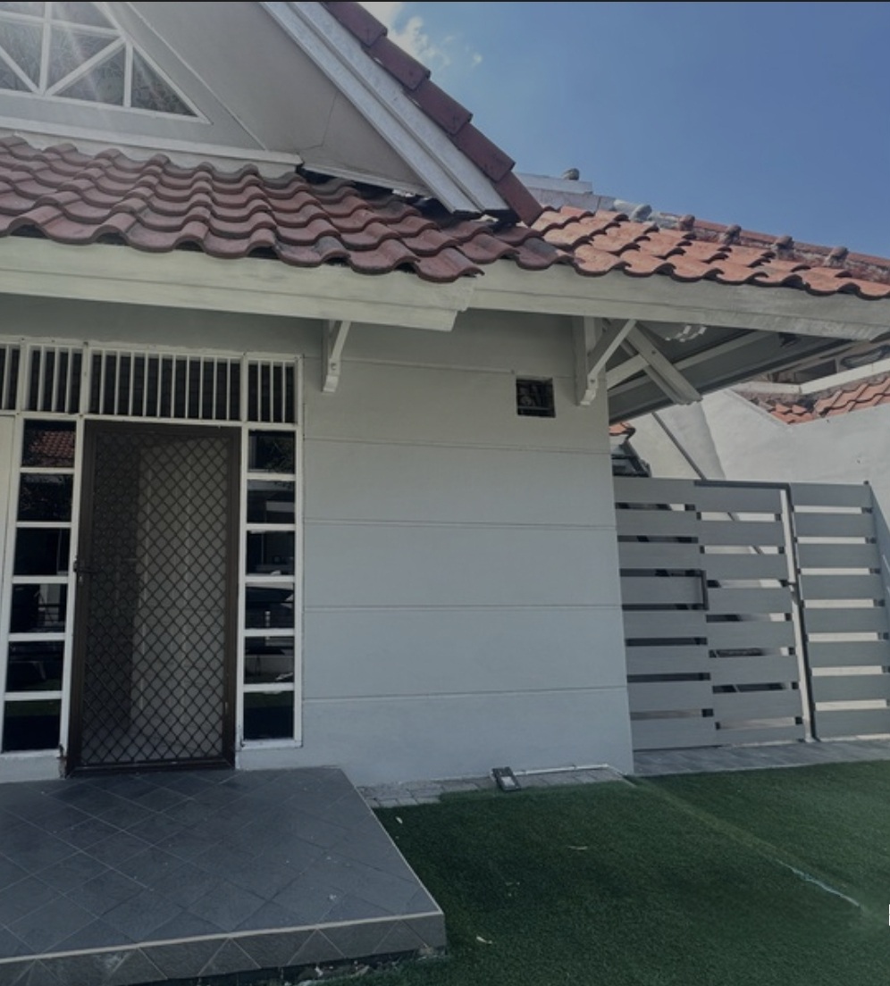 RUMAH CITRALAND INTERNATIONAL VILLAGE 1 BAGUS TERAWAT SURABAYA BARAT - Dealkan
