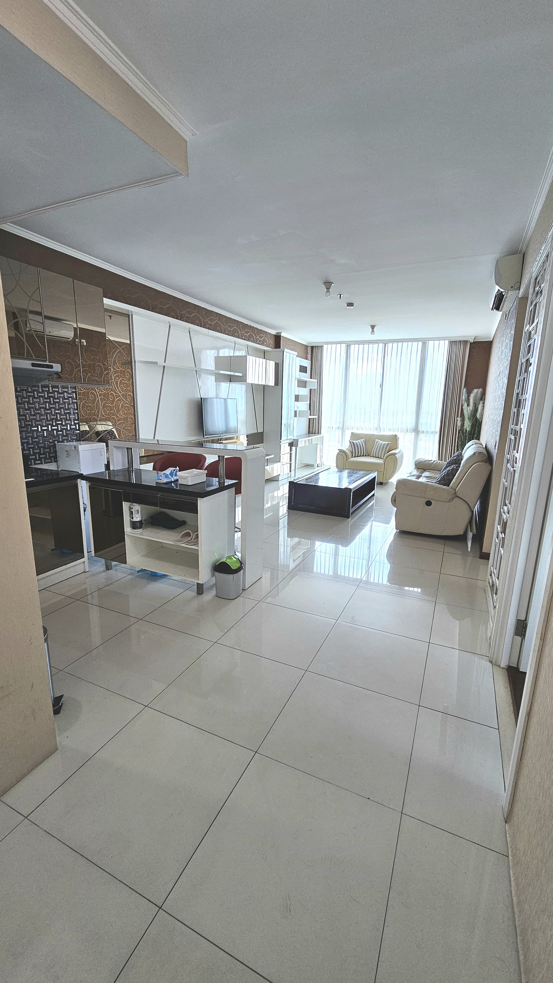 APARTEMEN THE VUE CIPUTRA WORLD MAYJEND SUNGKONO SURABAYA BARAT - Dealkan