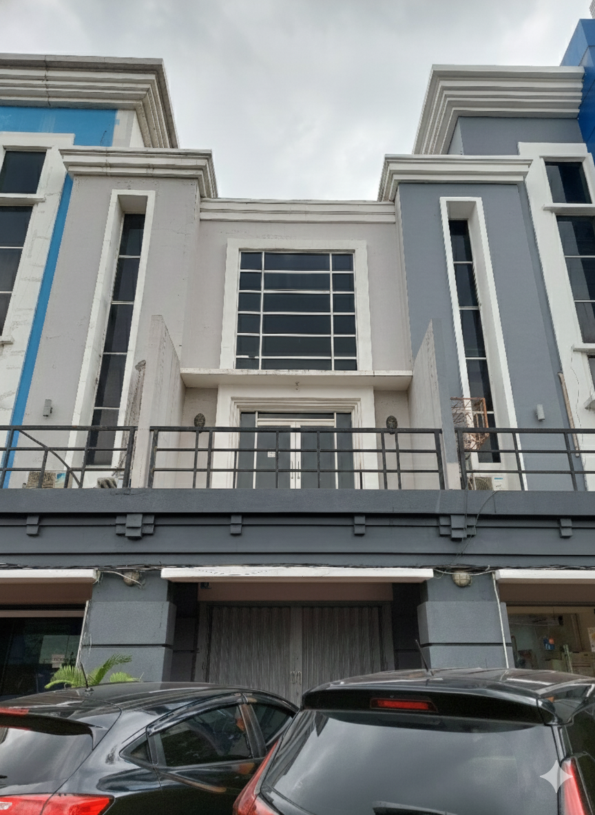 RUKO RAYA MARGOMULYO BAGUS TERAWAT SURABAYA BARAT - Dealkan