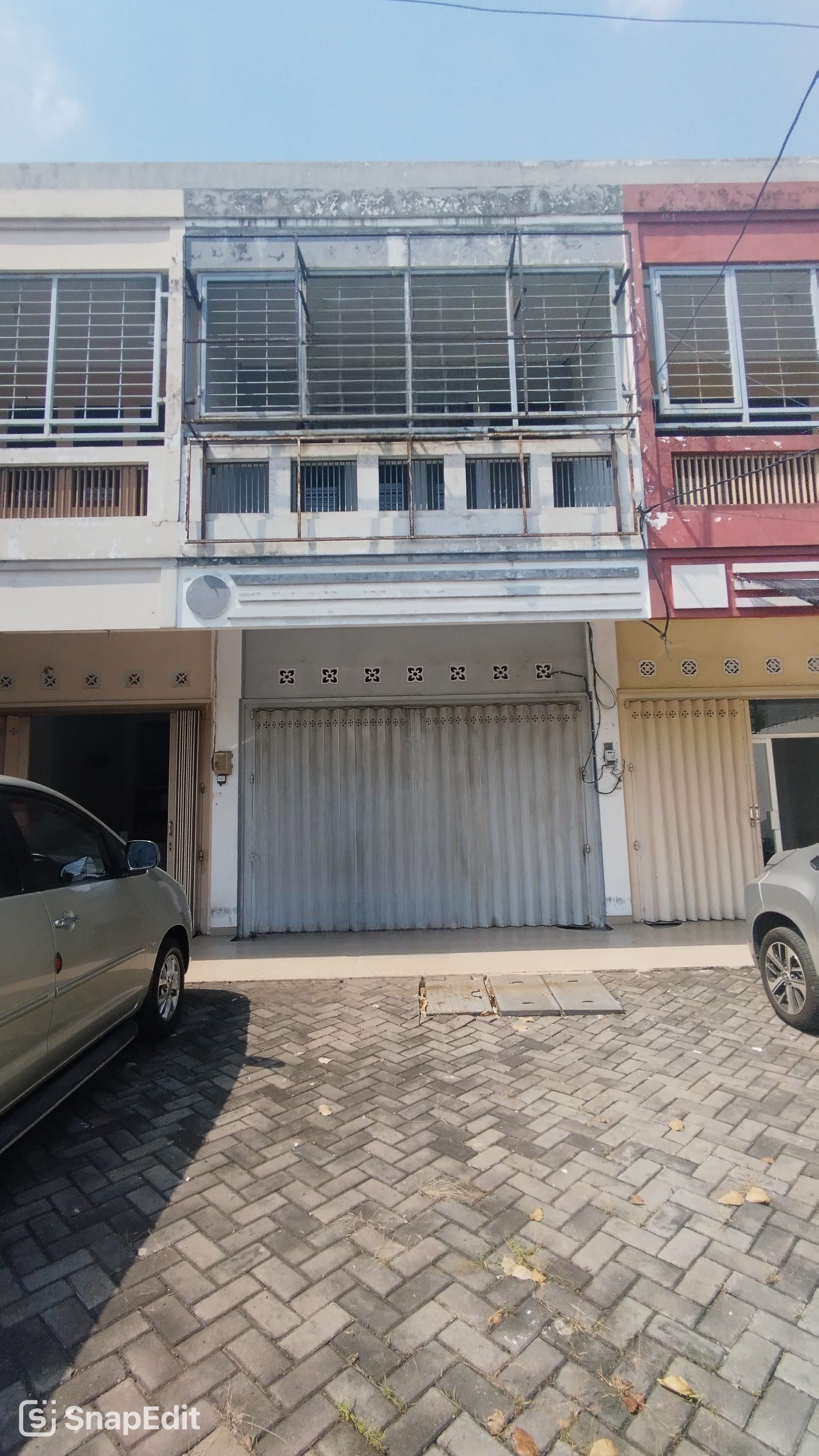 RUKO 2 LANTAI NOL JALAN RAYA PANJANG JIWO PERMAI SIAP PAKAI - SURABAYA TIMUR - Dealkan