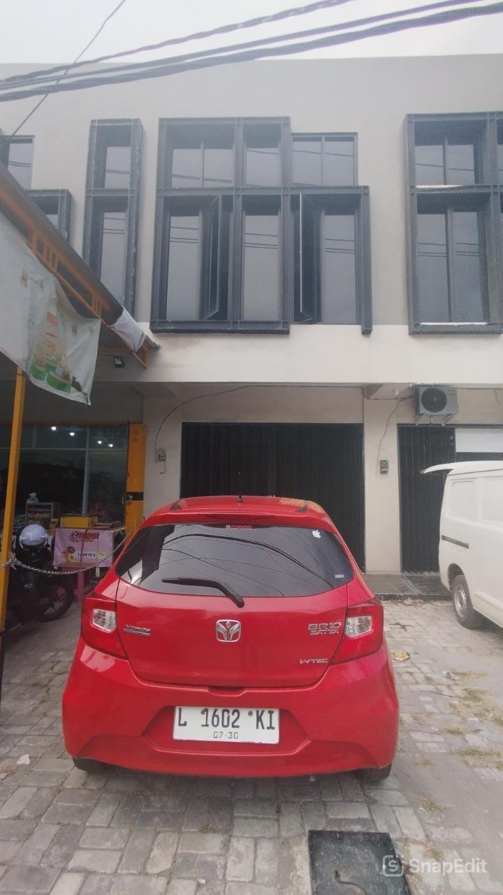 RUKO 2 LANTAI RAYA PLOSO BARU BARU GRESS SIAP PAKAI - SURABAYA TIMUR - Dealkan