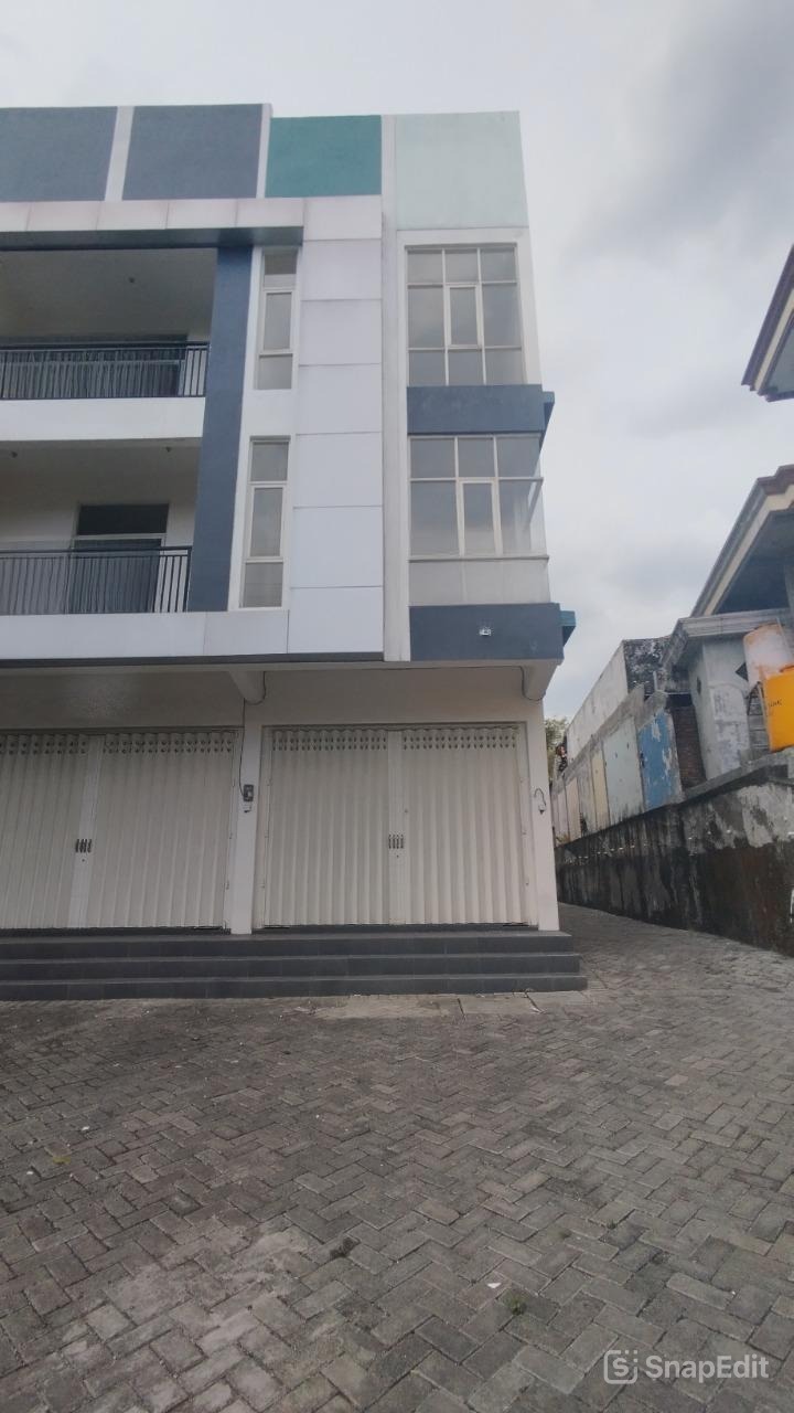 RUKO 3 LANTAI NOL JALAN RAYA LONTAR BARU GRESS SIAP PAKAI - SURABAYA BARAT - Dealkan