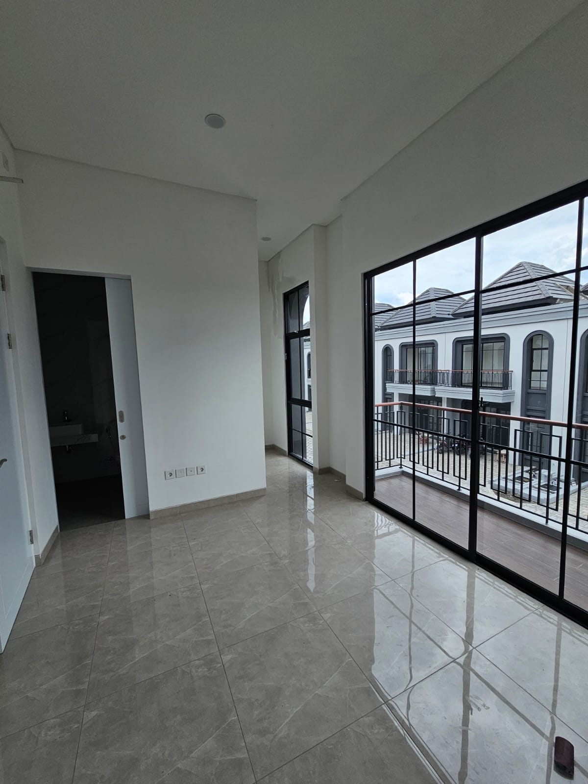 Detail Listing Properti Dealkan