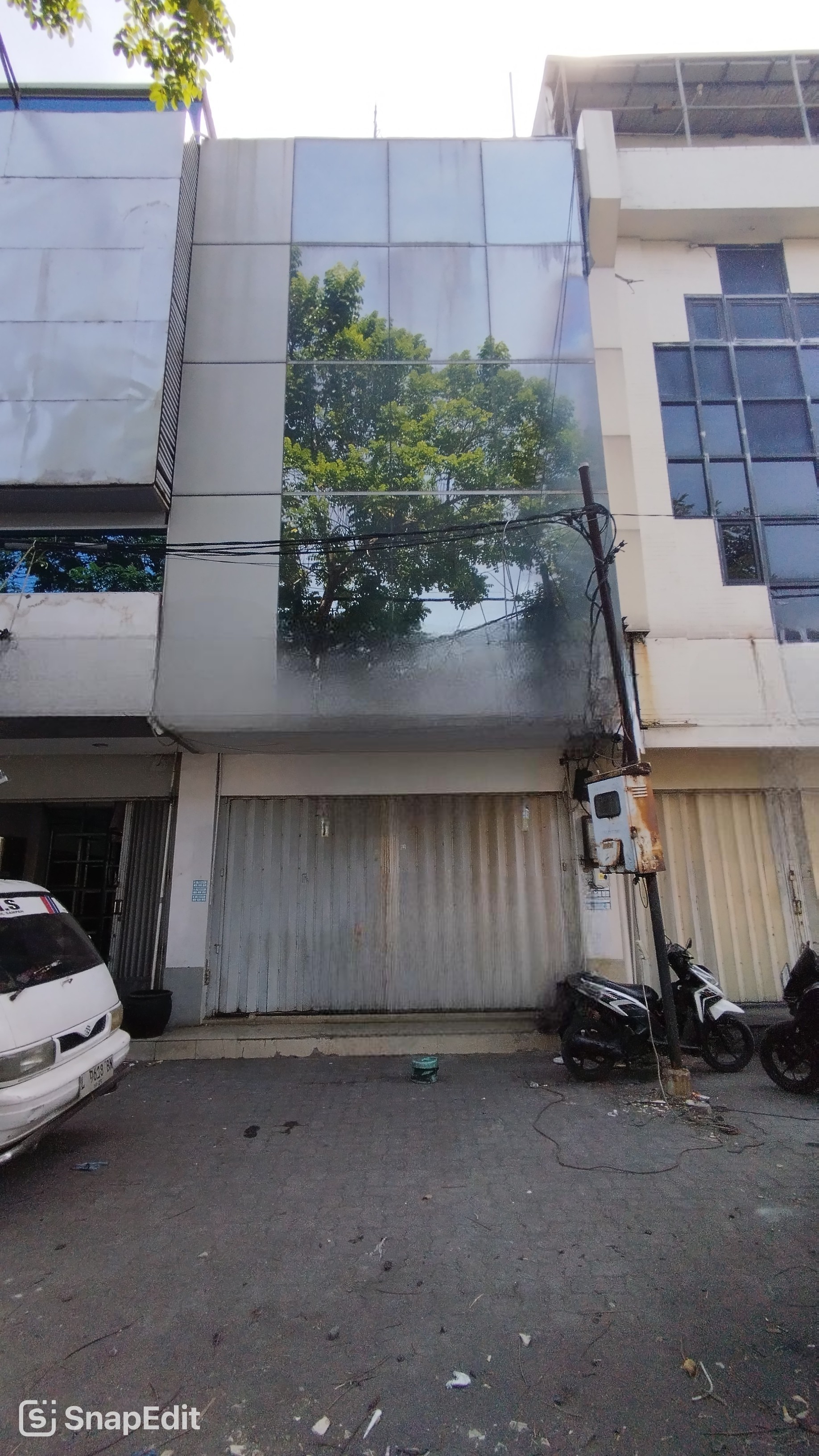 RUKO 4 LANTAI RAYA KEDUNG DORO SIAP PAKAI EX BANK DEKAT DIPONEGORO, KEDUNG SARI - Dealkan