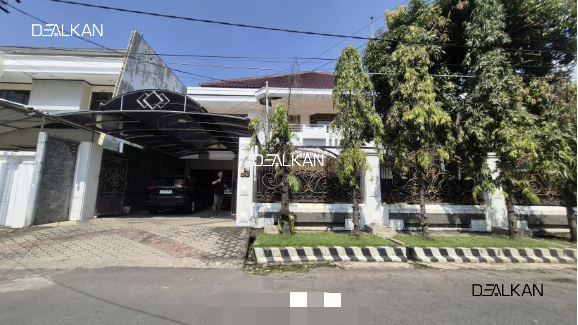 For Sale Rumah Old Money Surabaya Timur - Dealkan