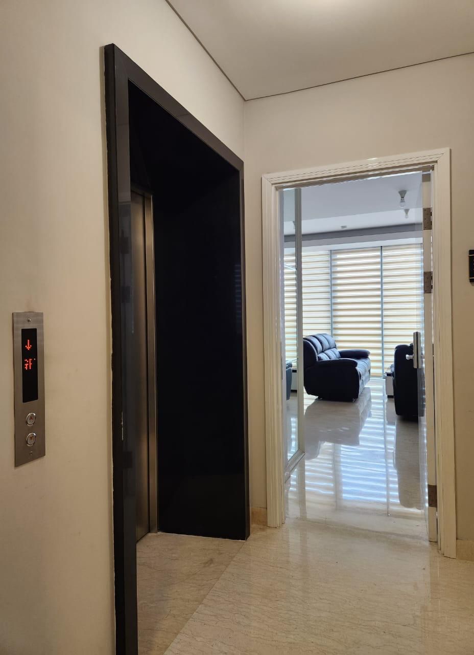 APARTEMEN THE VOILA CIPUTRA WORLD MAYJEND SUNGKONO SIAP HUNI SURABAYA BARAT - Dealkan