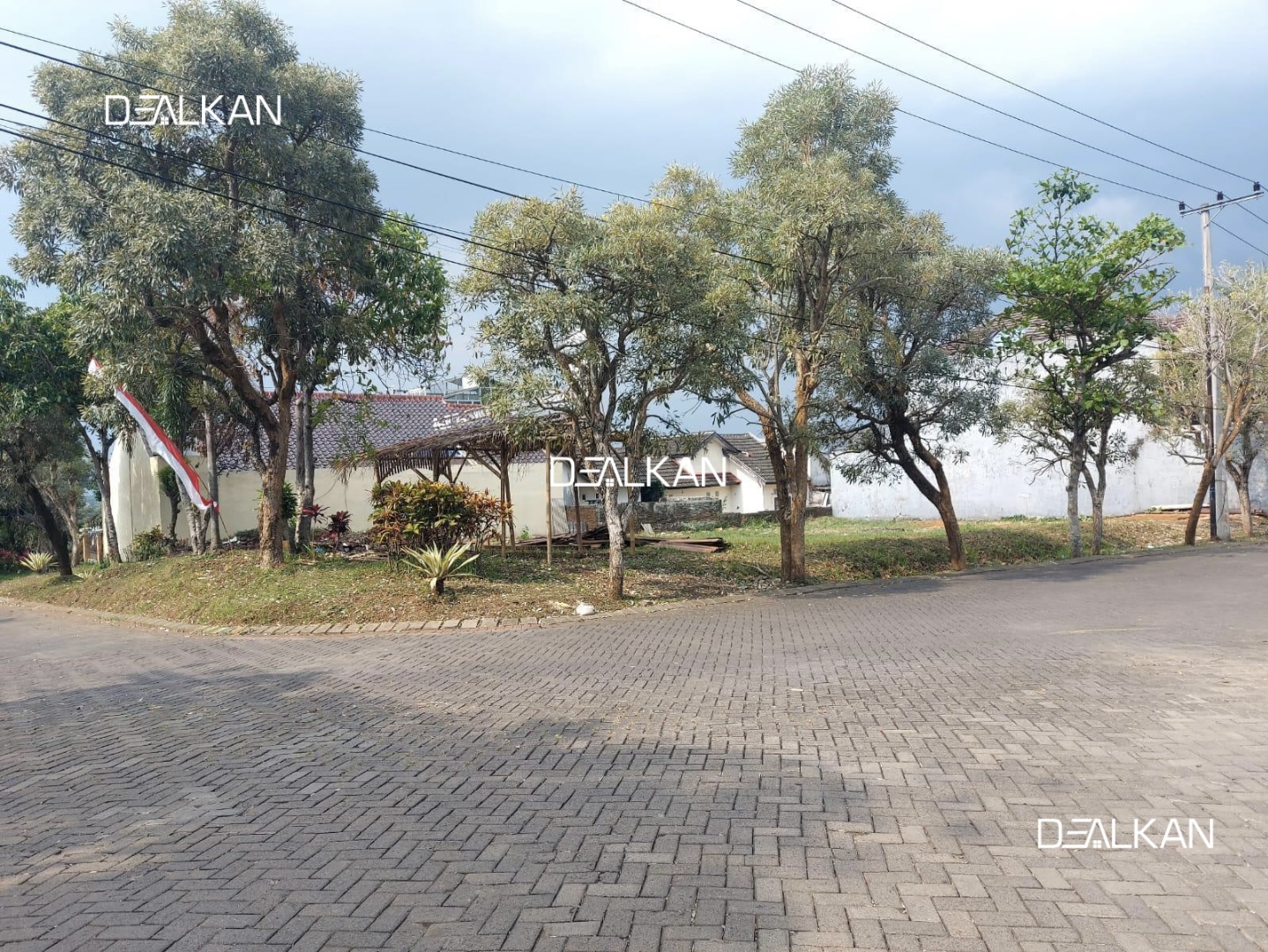 Detail Listing Properti Dealkan