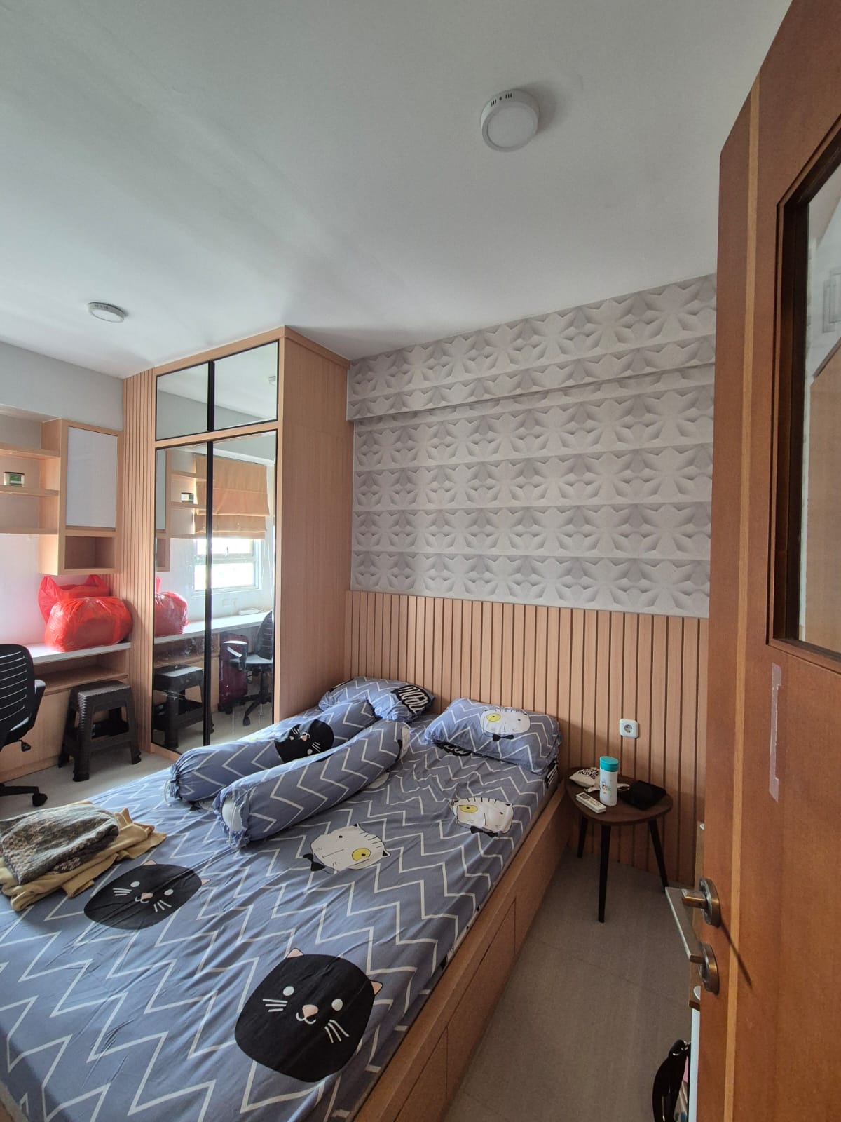 PUNCAK KERTAJAYA 2BR JADI 1 FULL FURNISHED - Dealkan